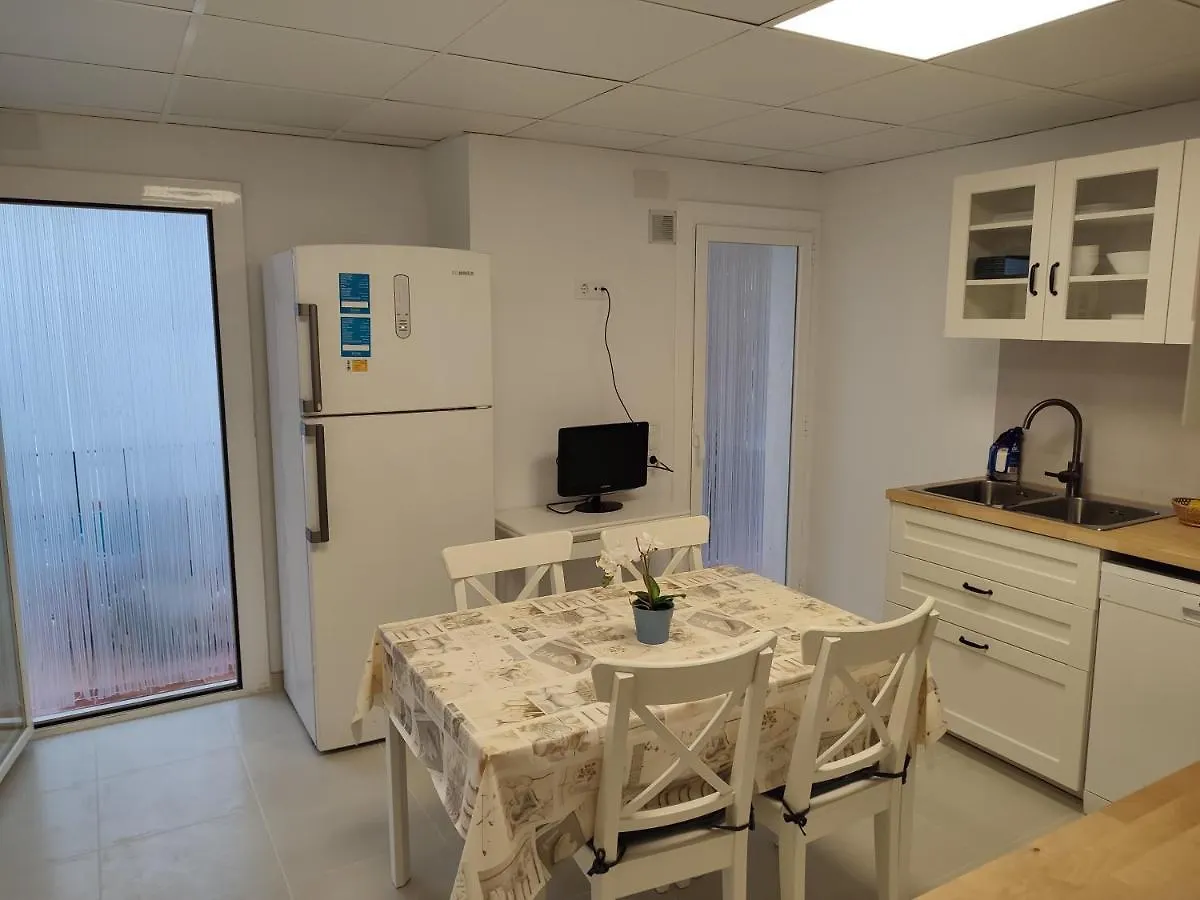 Apartament Roses Platja-Ciutadella 0*,